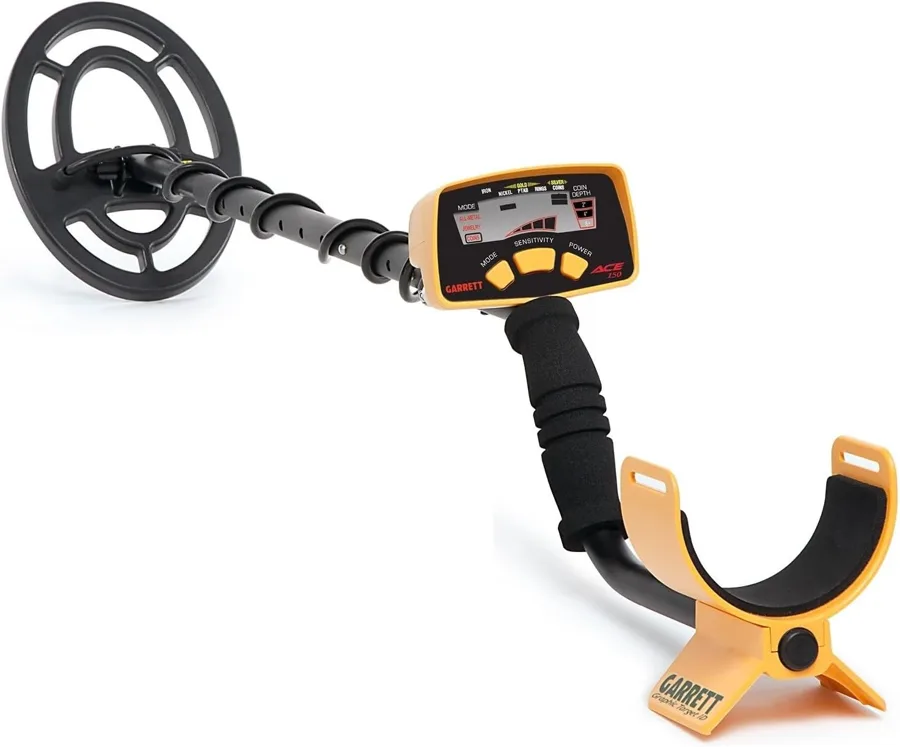 Metal detector Garrett ACE 150 con bobina ellittica e centralina gialla